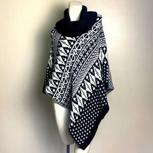 GIOGIO poncho sweater pull over made in Italy wool alpaca